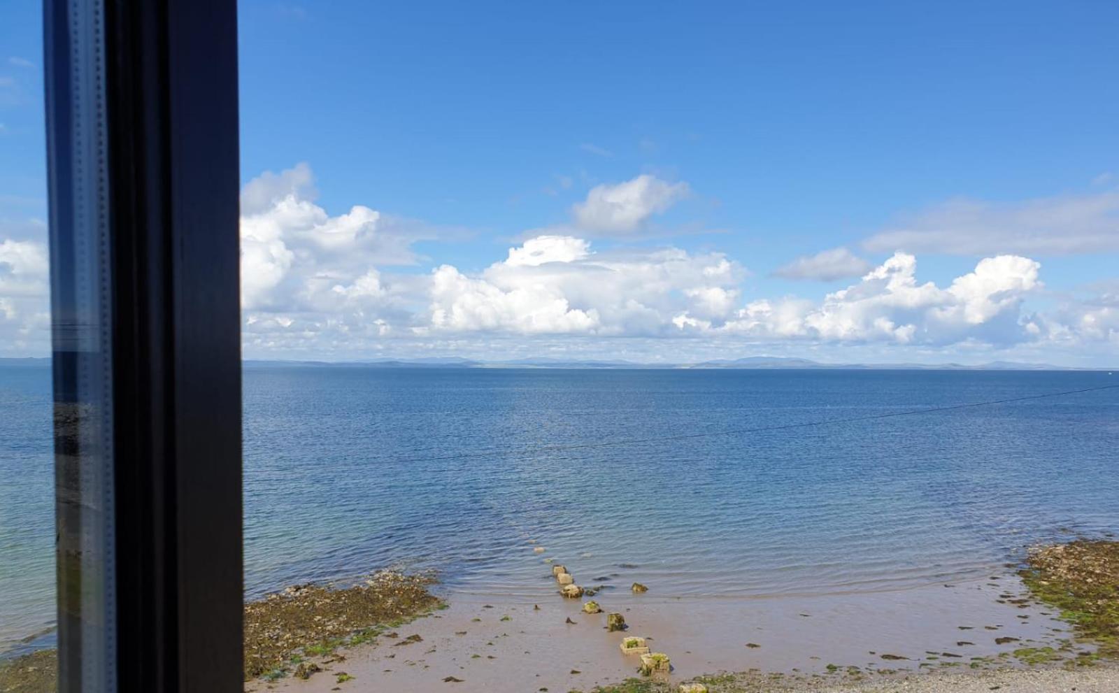 The Old Cornstore A Beautiful Suite Overlooking The Sea Drummore Εξωτερικό φωτογραφία