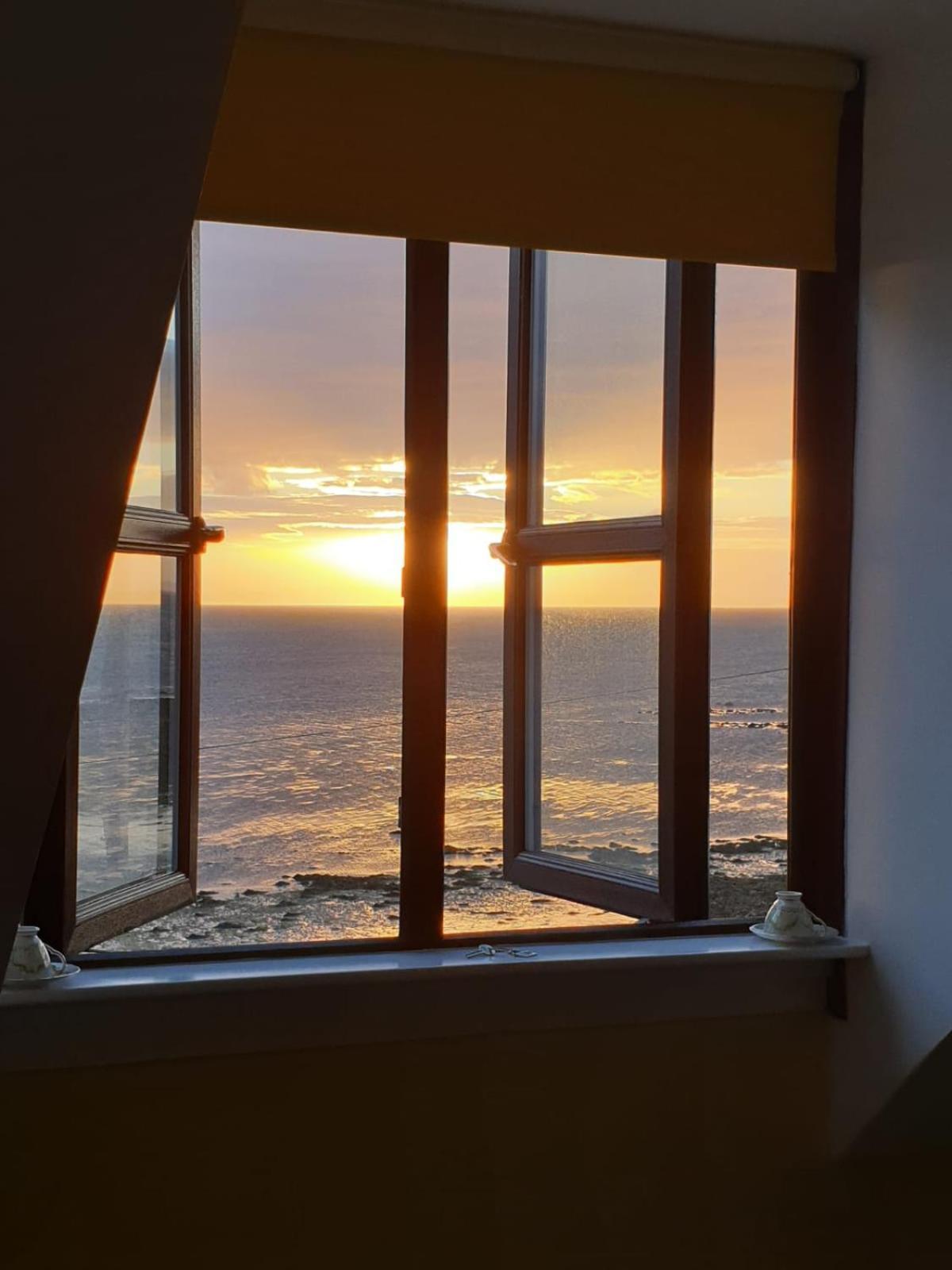 The Old Cornstore A Beautiful Suite Overlooking The Sea Drummore Εξωτερικό φωτογραφία